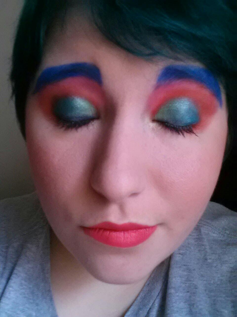 Illustration for article titled Quetzal Inspired Makeup Tutorial!